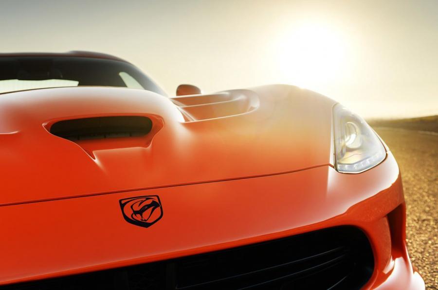 Детали экстерьера SRT Viper TA 2013 года  (фото 2 из 86)